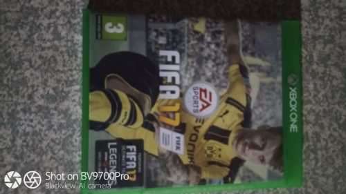 Xbox One Console - Model 1540, Excellent condition, includes 5 games and 2 controllers