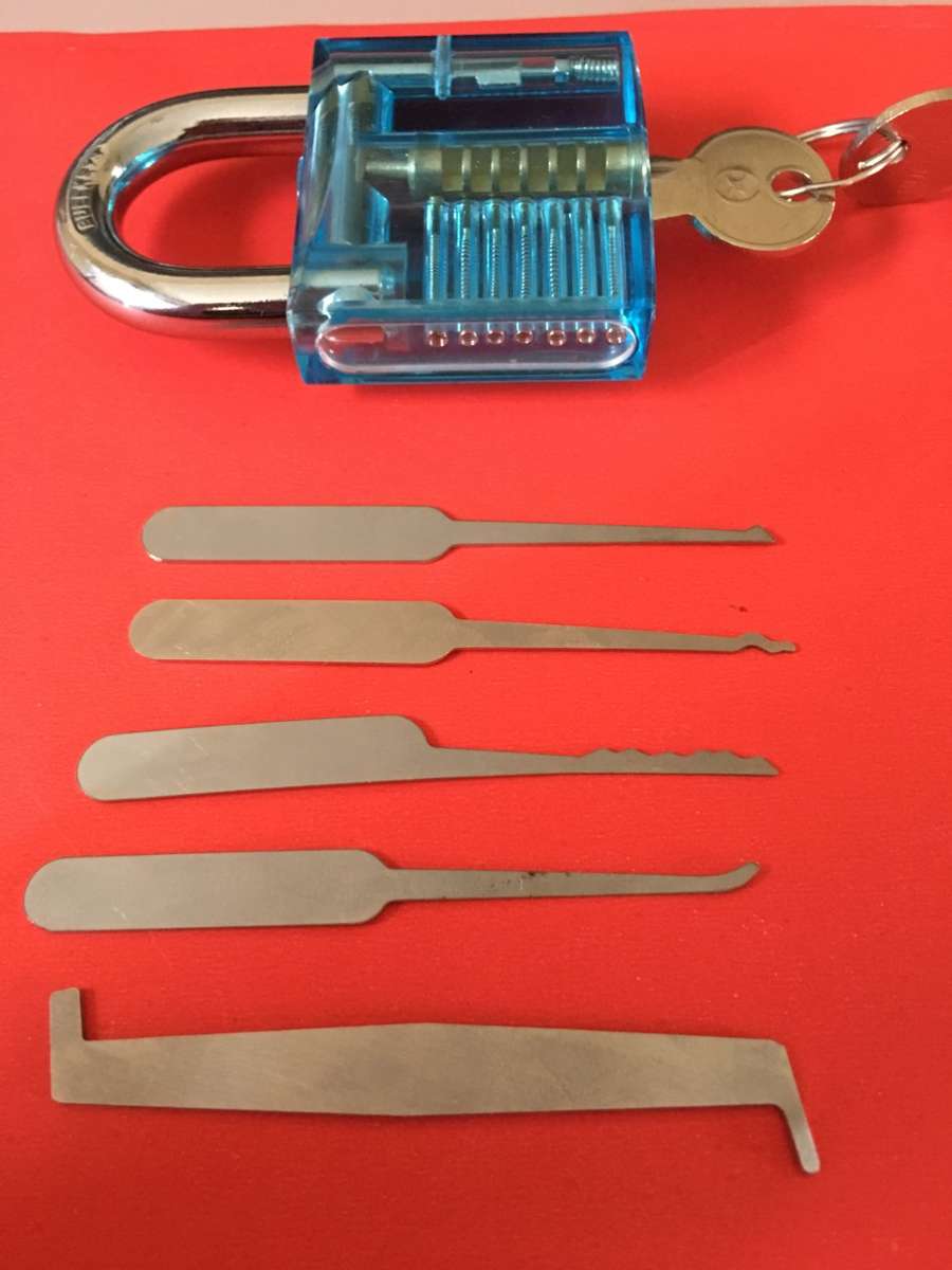 5 Piece Lock Pick Set + Transparent Practice Padlocks