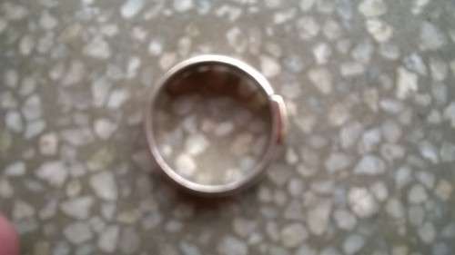 9 ct White Gold - Small Ring