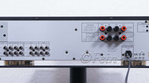 REDUCED - HARMON KARDON HK 640 AMPLIFIER - MINT CONDITION