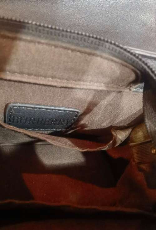 Burberry handbag in great condition