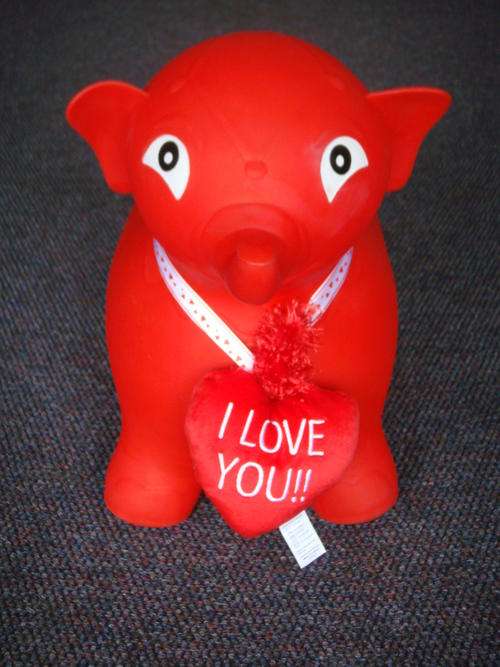 Adorable Valentines Elephant