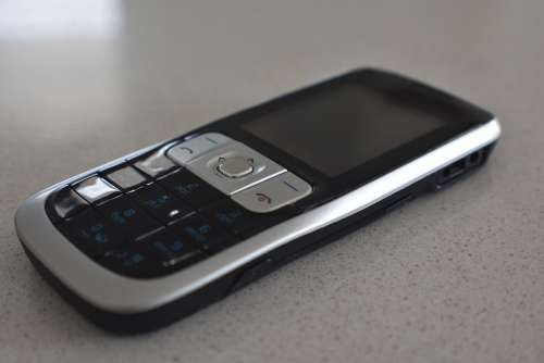 *Local Stock Private Collection Clearance Auction* Nokia 2630 2G