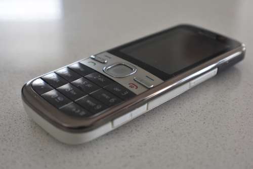 *Local Stock Private Collection Clearance Auction* Nokia C5-00 2G