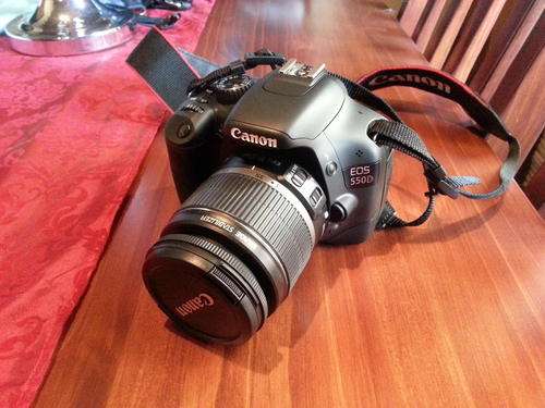 Canon 550D with Canon EF-S 18-55mm IS Lens