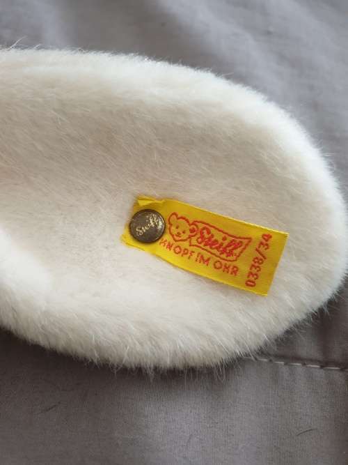 Steiff Lying Molly Rabbit