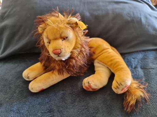 Steiff Lion