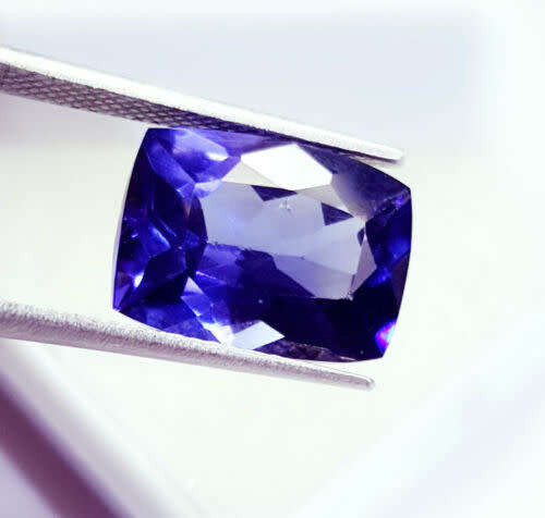 10.87 Ct - Certified Tanzanite  - 13.76x10.18 mm - Natural 100% GENUINE