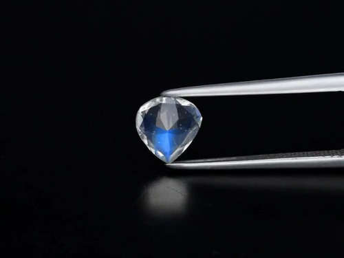 0.73Ct- Certified -Natural Pear shaped Moonstone