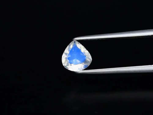0.73Ct- Certified -Natural Pear shaped Moonstone