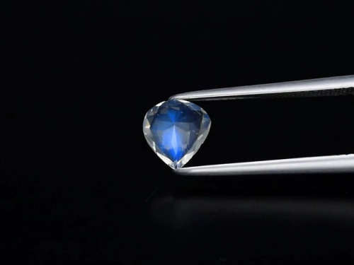 0.73Ct- Certified -Natural Pear shaped Moonstone