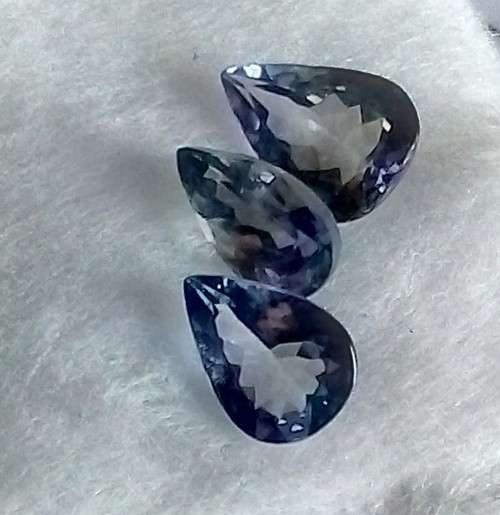 2.30Ct (TCW)TANZANITE**CERTIFIED*Violet Bluish Green Pear Cut