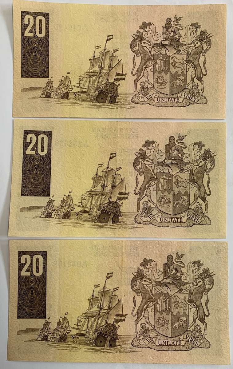 Various Collectable notes with some replacements one bid to take all 13