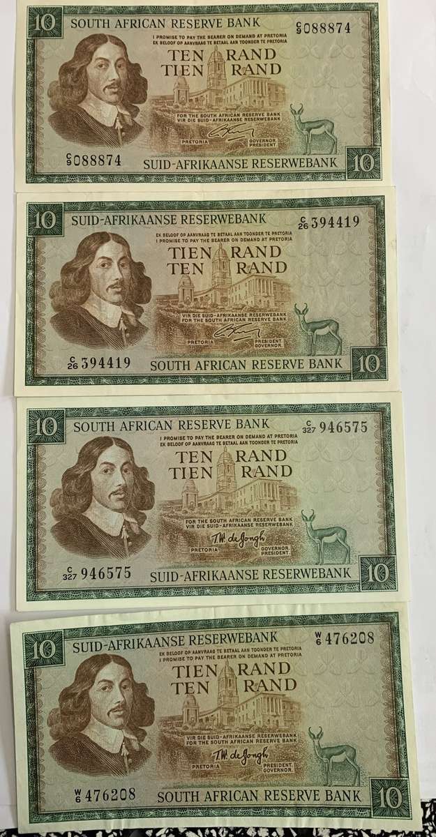 Various Collectable notes with some replacements one bid to take all 13