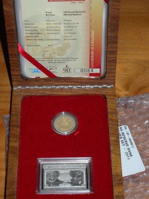 2011 SARB 90th Anniversary Sterling Silver Set with UNC R5 Coin R1 Start No Reserve Set No: 84