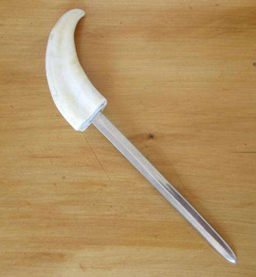 CRAZY PRICE !!!       WARTHOG TUSK PAPER KNIFE /  LETTER OPENER WITH A STEEL BLADE