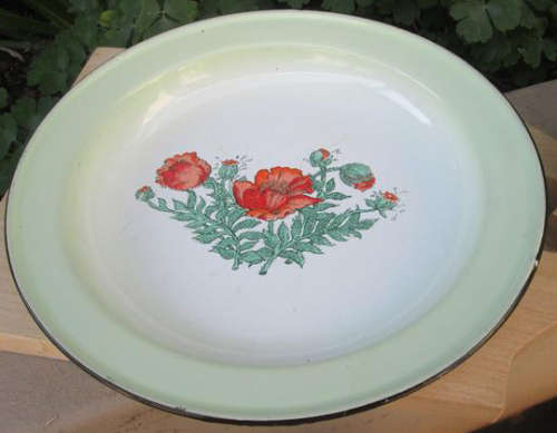 VINTAGE, ENAMEL PLATE WITH A FLORAL POPPY DESIGN.......COUNTRY KITCHEN PERFECT !!!!!