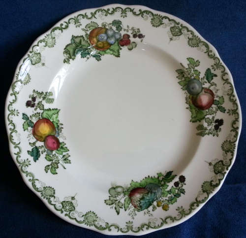 VINTAGE MASONS IRONSTONE PLATE,  DESIGN....FRUIT BASKET.....  MADE IN ENGLAND