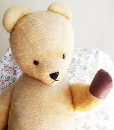 OLD, HUGE 112cm  ALMOST ANTIQUE TEDDY, LOOKS LIKE AN ARK BEAR MADE IN SOUTH AFRICA, MOVING JOINTS