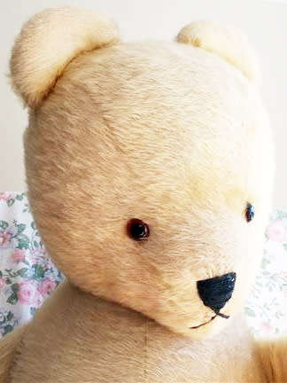 OLD, HUGE 112cm  ALMOST ANTIQUE TEDDY, LOOKS LIKE AN ARK BEAR MADE IN SOUTH AFRICA, MOVING JOINTS