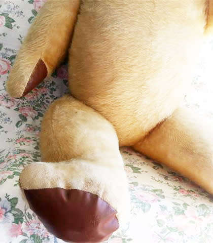 OLD, HUGE 112cm  ALMOST ANTIQUE TEDDY, LOOKS LIKE AN ARK BEAR MADE IN SOUTH AFRICA, MOVING JOINTS