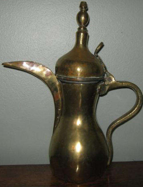 R1.00  THIS LOOKS ANTIQUE, WITH AN INTERESTING STORY TO TELL !!  TALL BRASS CONTAINER.