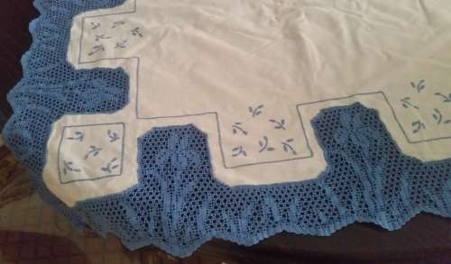 Linen Crochet And Hand Embroidered Tablecloth 1940'S