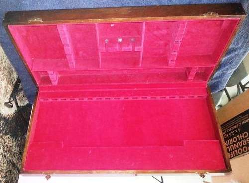 VINTAGE WOODEN CANTEEN BOX