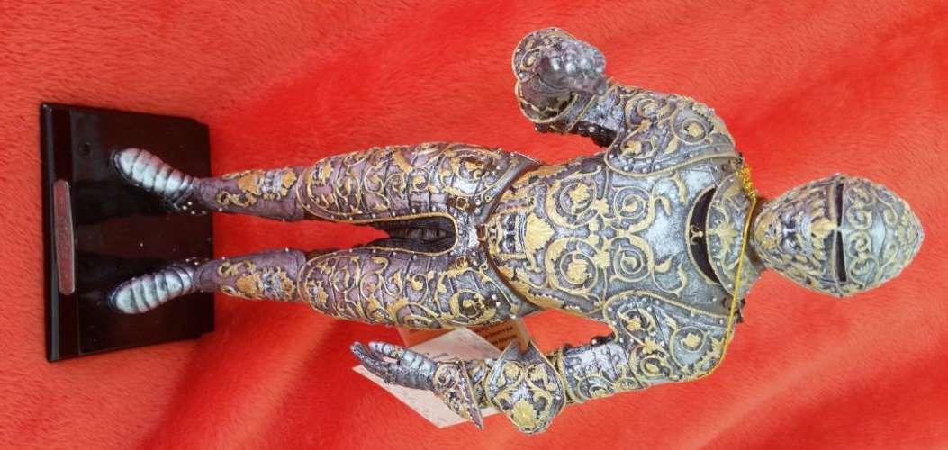 Armor for Henry II of France - MYTHS & LEGENDS HISTORICAL KNIGHTS COLLECTION