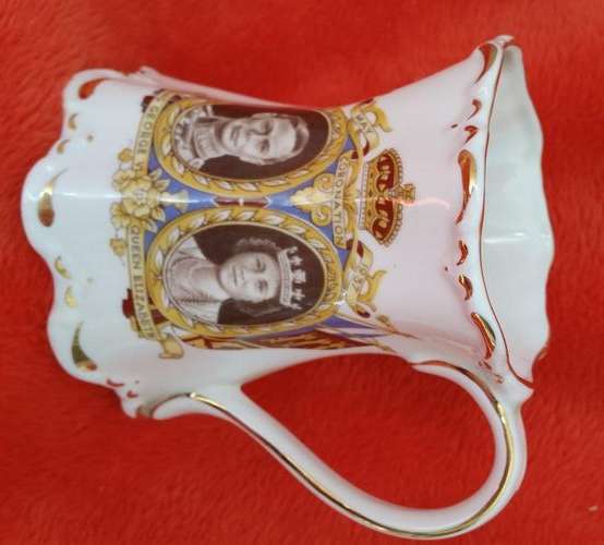 Vintage Souvenir Royalty Coronation Mug Delphine China 1937