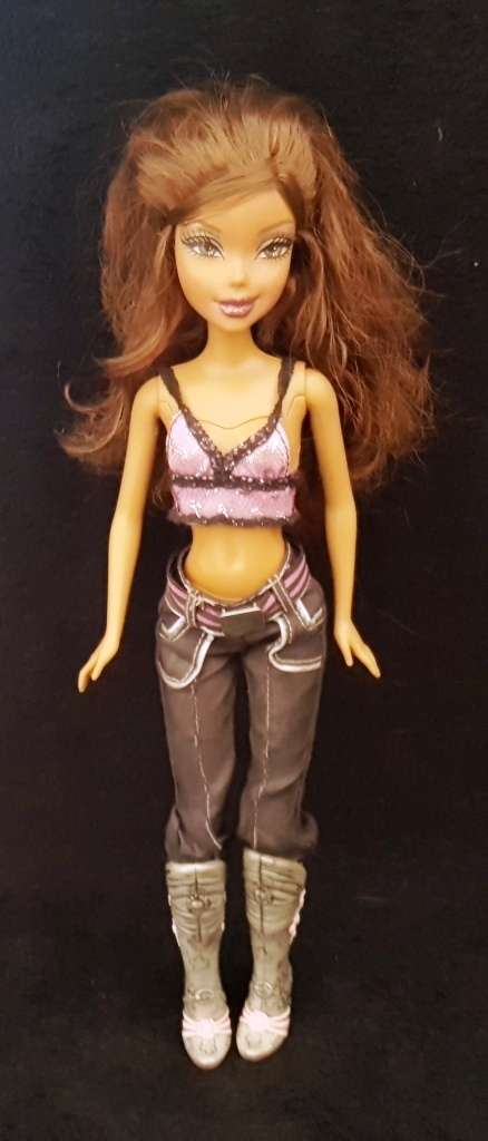 1999 My Scene Barbie doll