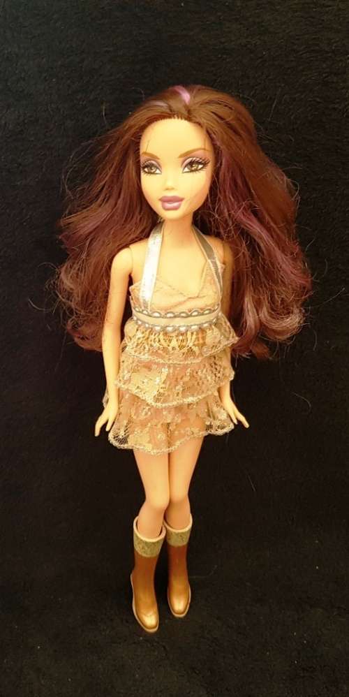 1999 My Scene Barbie doll