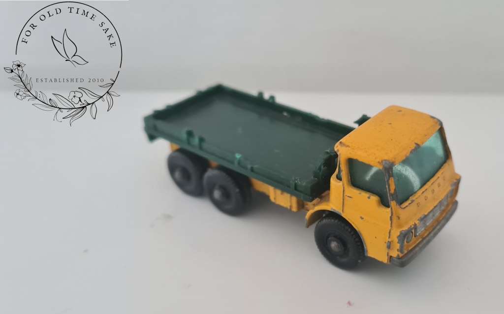 Matchbox #4 DODGE STAKE TRUCK see photos for condition