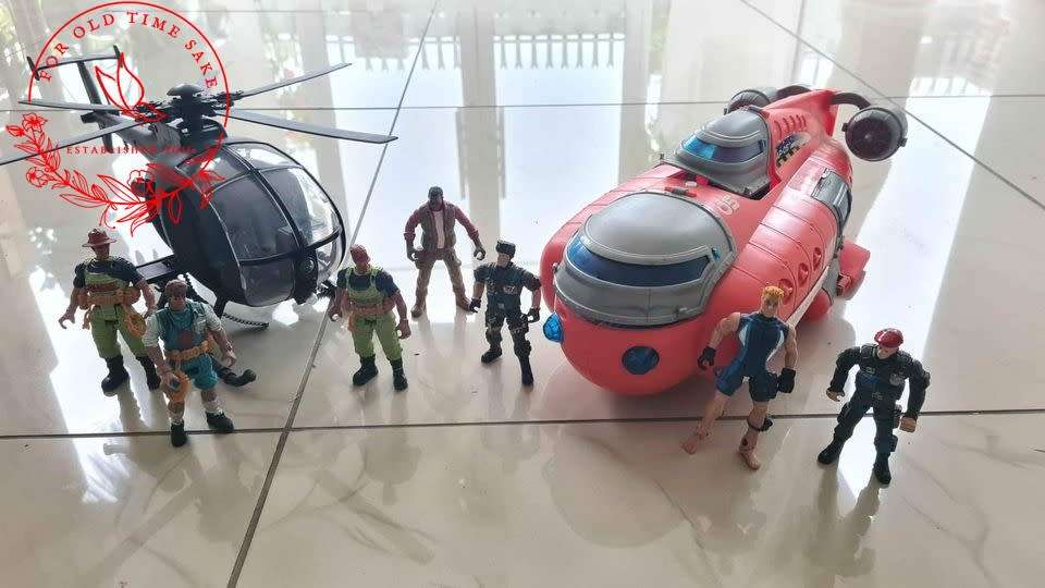 Job lot Boy`s toys - see all photos