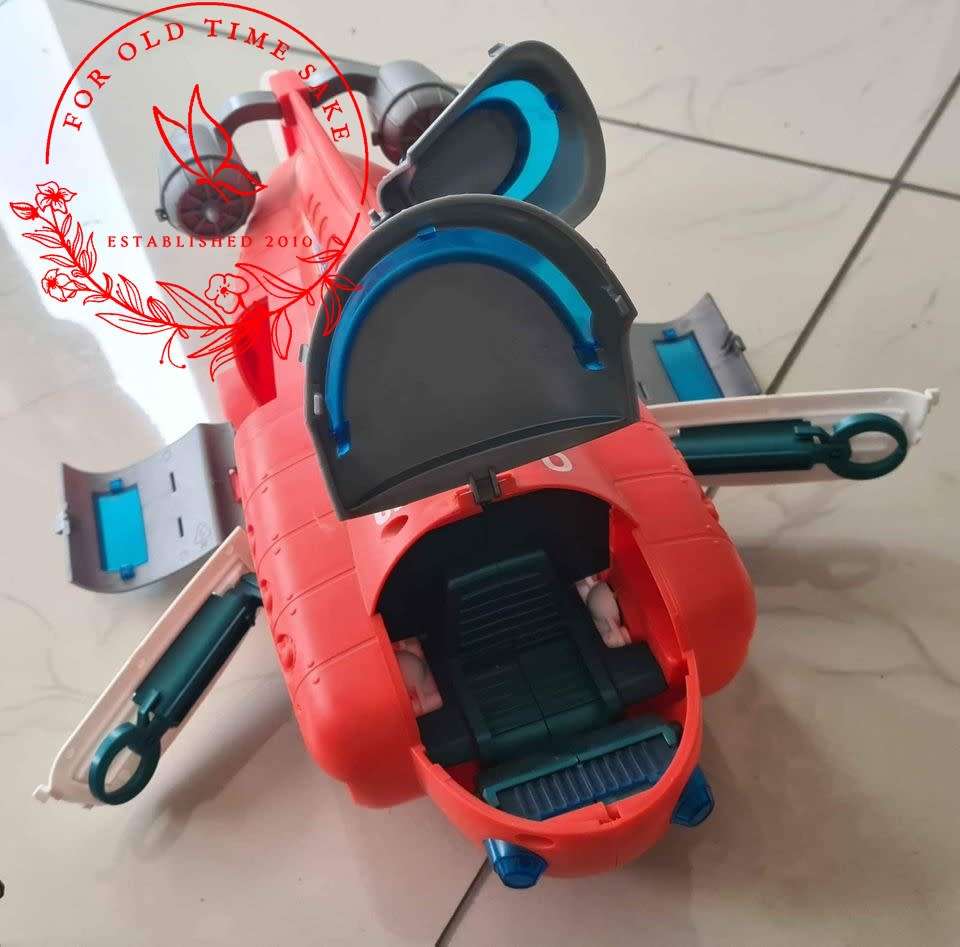 Job lot Boy`s toys - see all photos