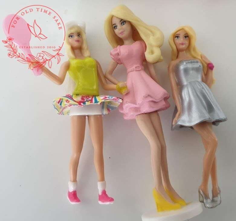 5x Mini Dolls talles ones is 11cm  small ones 6cm