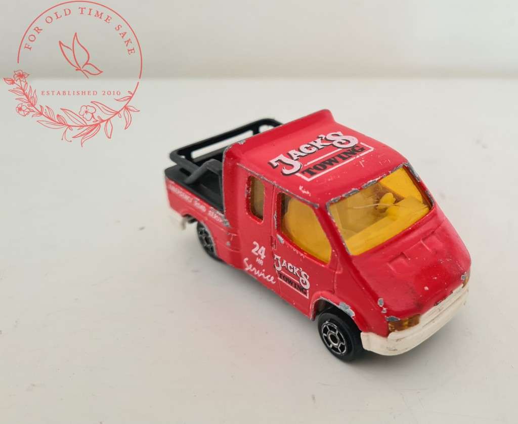 RARE VINTAGE Majorette #243 Ford Transit Van Half-Cab Tow Truck Jack`s Towing