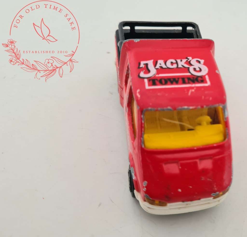 RARE VINTAGE Majorette #243 Ford Transit Van Half-Cab Tow Truck Jack`s Towing