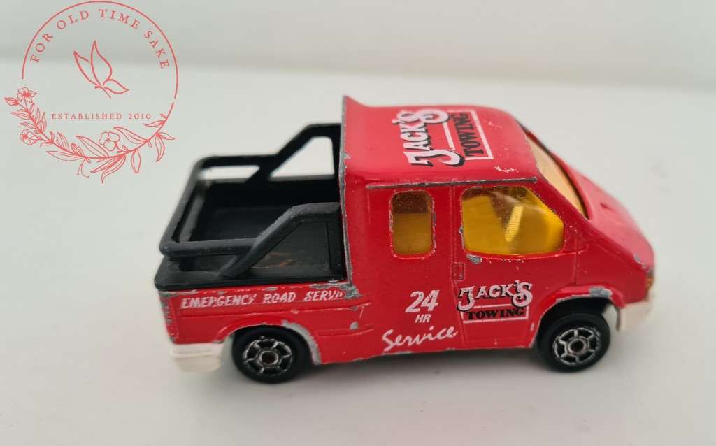 RARE VINTAGE Majorette #243 Ford Transit Van Half-Cab Tow Truck Jack`s Towing