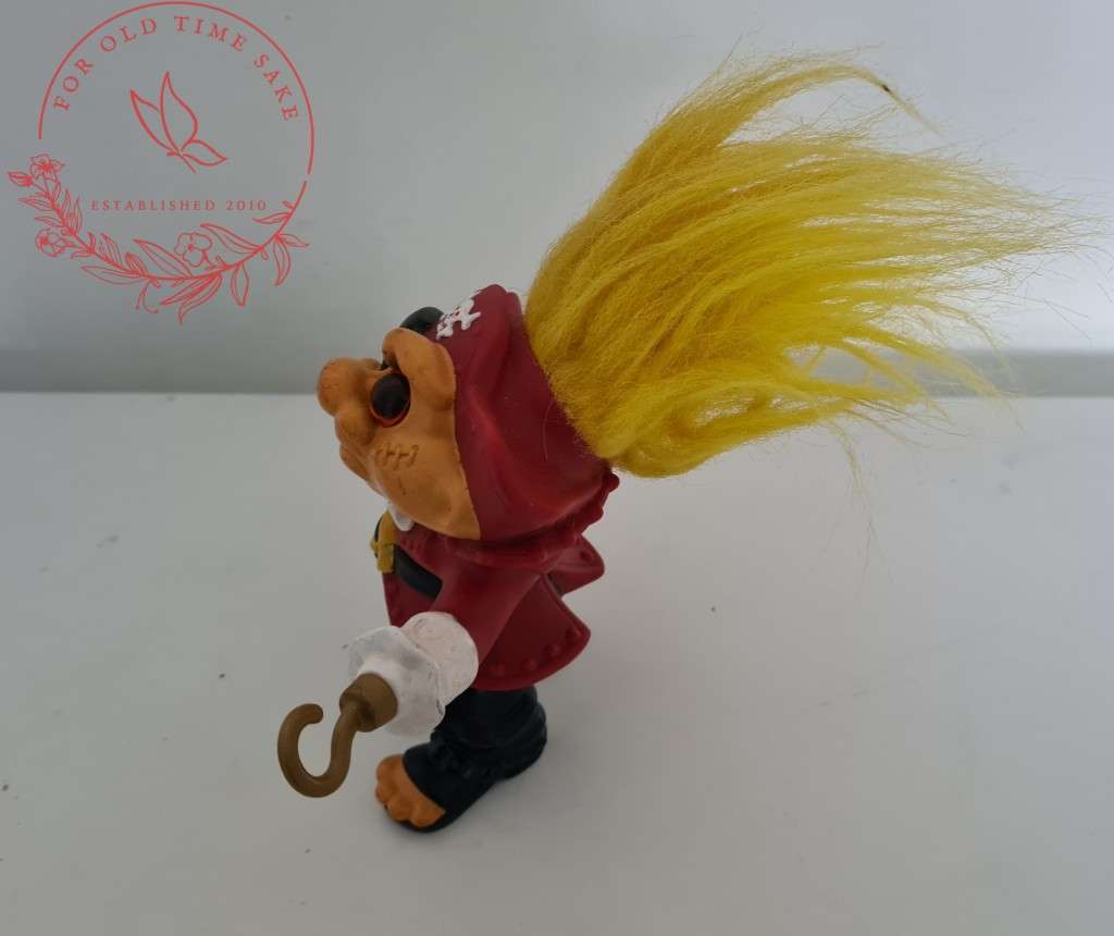 1992 Hasbro Battle Trolls Cap`n Troll Action Figure +- 18cm