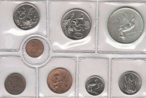 1973 South African mint pack with scarce 1973 half cent & silver 1 Rand