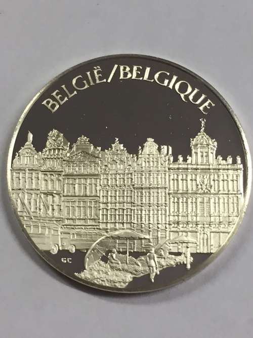Belgium united Nations proof sterling silver medallion - weighs 13.5 grams