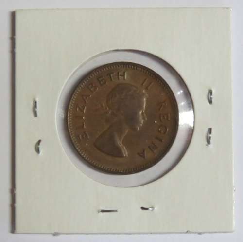 South Africa 1954 uncirculated half penny  - Scarce