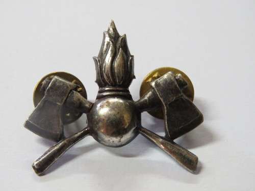 SWA Territorial Force Engineers collar badge