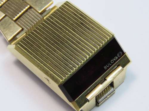 Original Bulova electronic watch - Not working - RARE