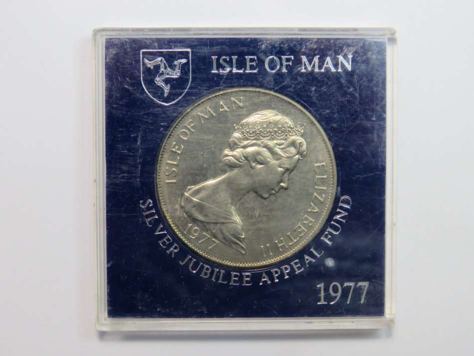 Isle of Man crown 1977 in holder