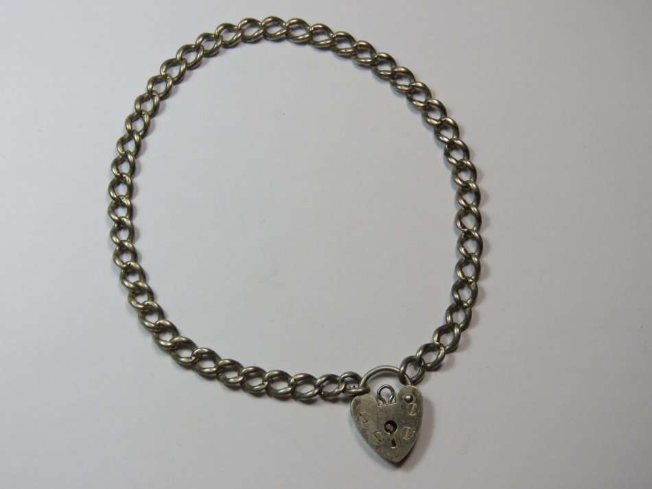 Sterling silver hallmarked Bracelet 20 cm long