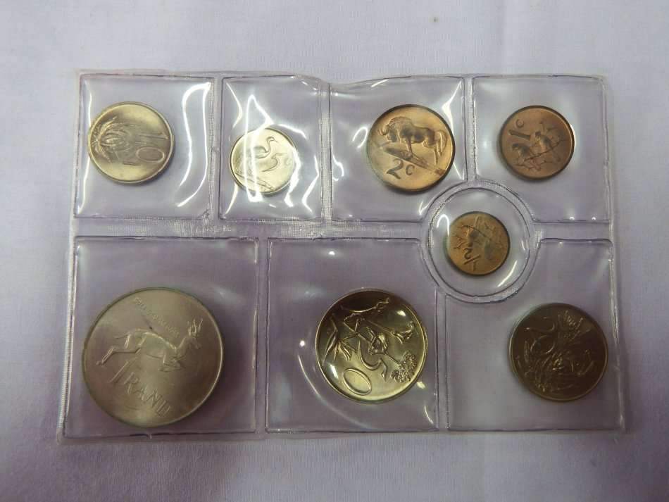 1973 RSA mint pack with silver R1