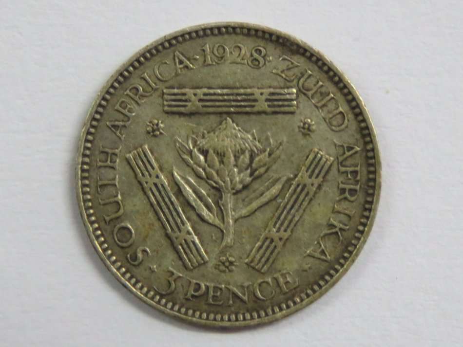 1928 SA Union 3d tickey - error coin - obverse and reverse misaligned