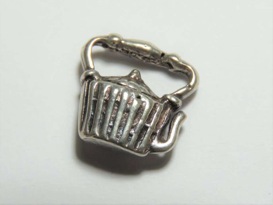 Silver charm pendant - teapot